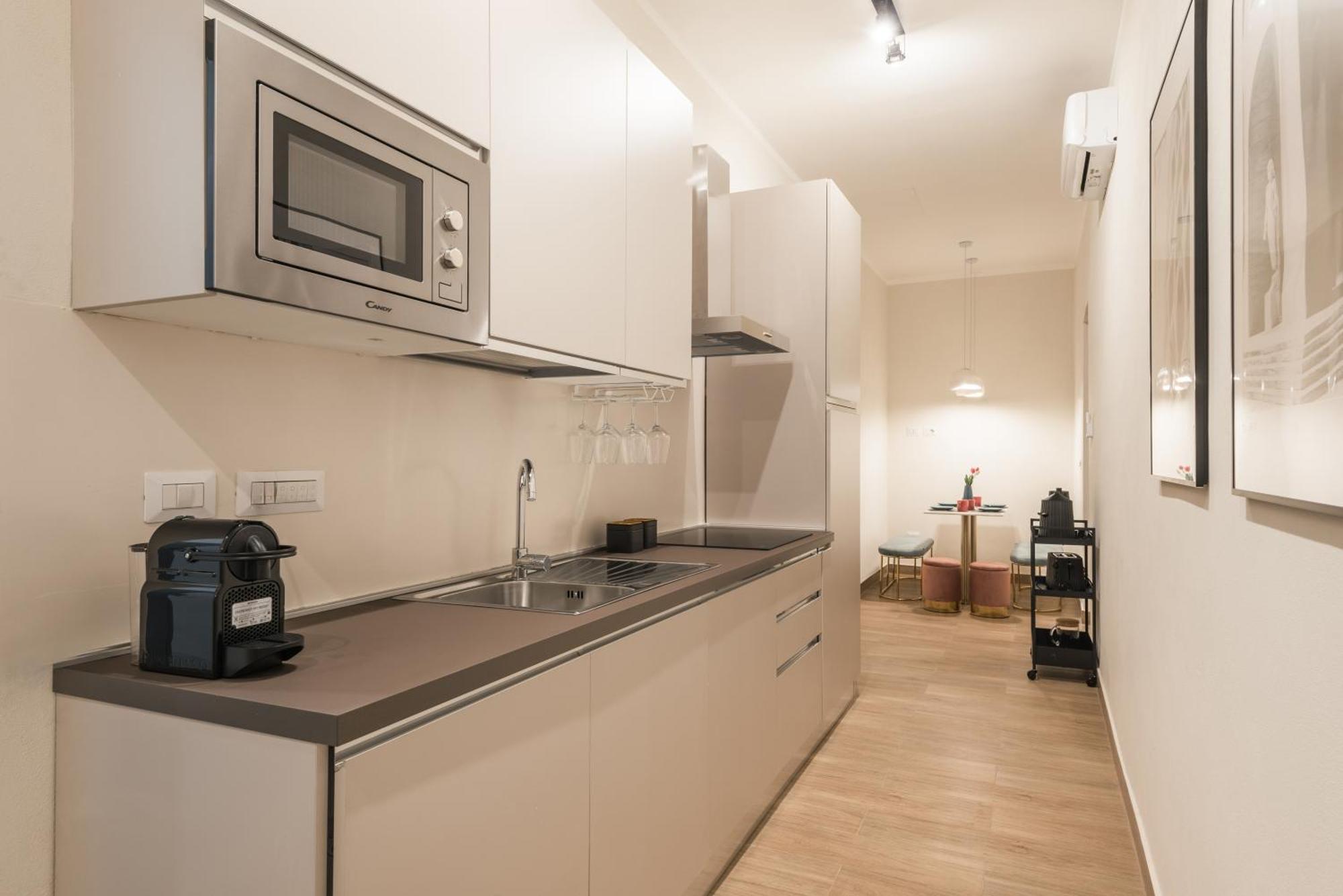 C3 Top Class Apartment, 2 Camere Da Letto, 2 Bagni, Giardino Distante 15 Minuti A Piedi Da Fontana Di Trevi Rome Extérieur photo